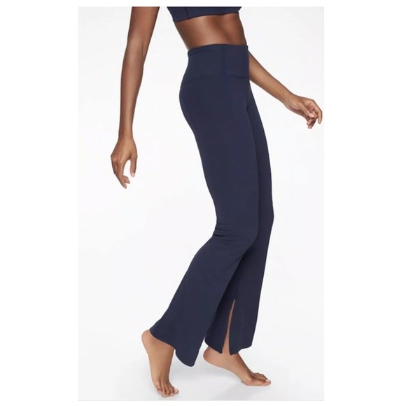 athleta barre kick flare